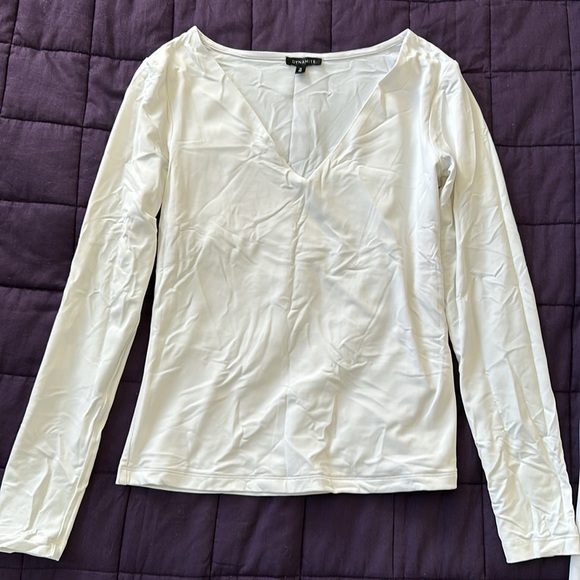 ⭐️Combo⭐️ Dynamite black and white tank top - Picture 6 of 9